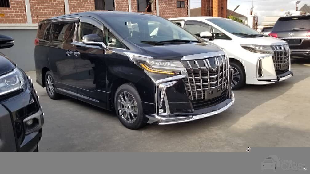 New Entry: Foreign Used 2022 Toyota Alphard With Sophisticated Gadgets And Fridge  Image