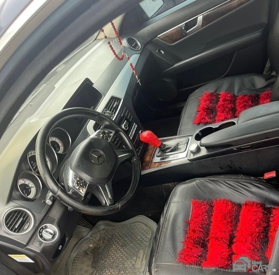 SUPER DISTRESS SALE 2012 MERCEDES BENZ C250 Image