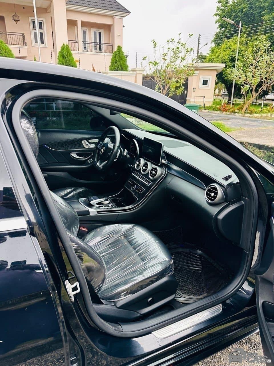 TOKS STANDARD 2016 MERCEDES BENZ C300 FOR SALE  Image