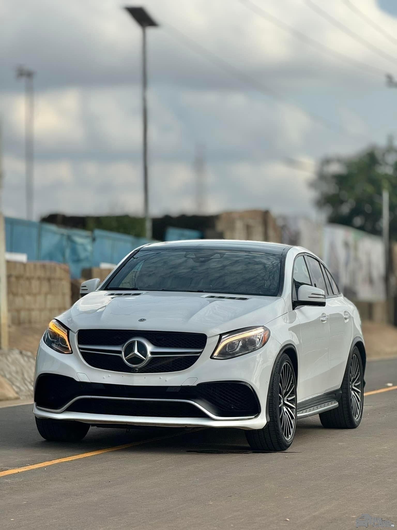 TOKS STANDARD 2019 MERCEDES BENZ GLE63s FOR SALE   Image