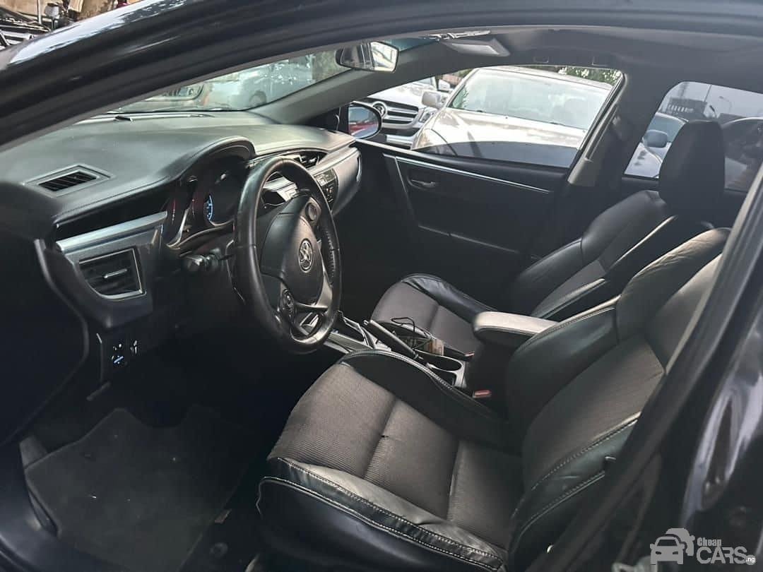 DISTRESS SALE FOREIGN USED 2015 TOYOTA COROLLA S FOR SALE  Image