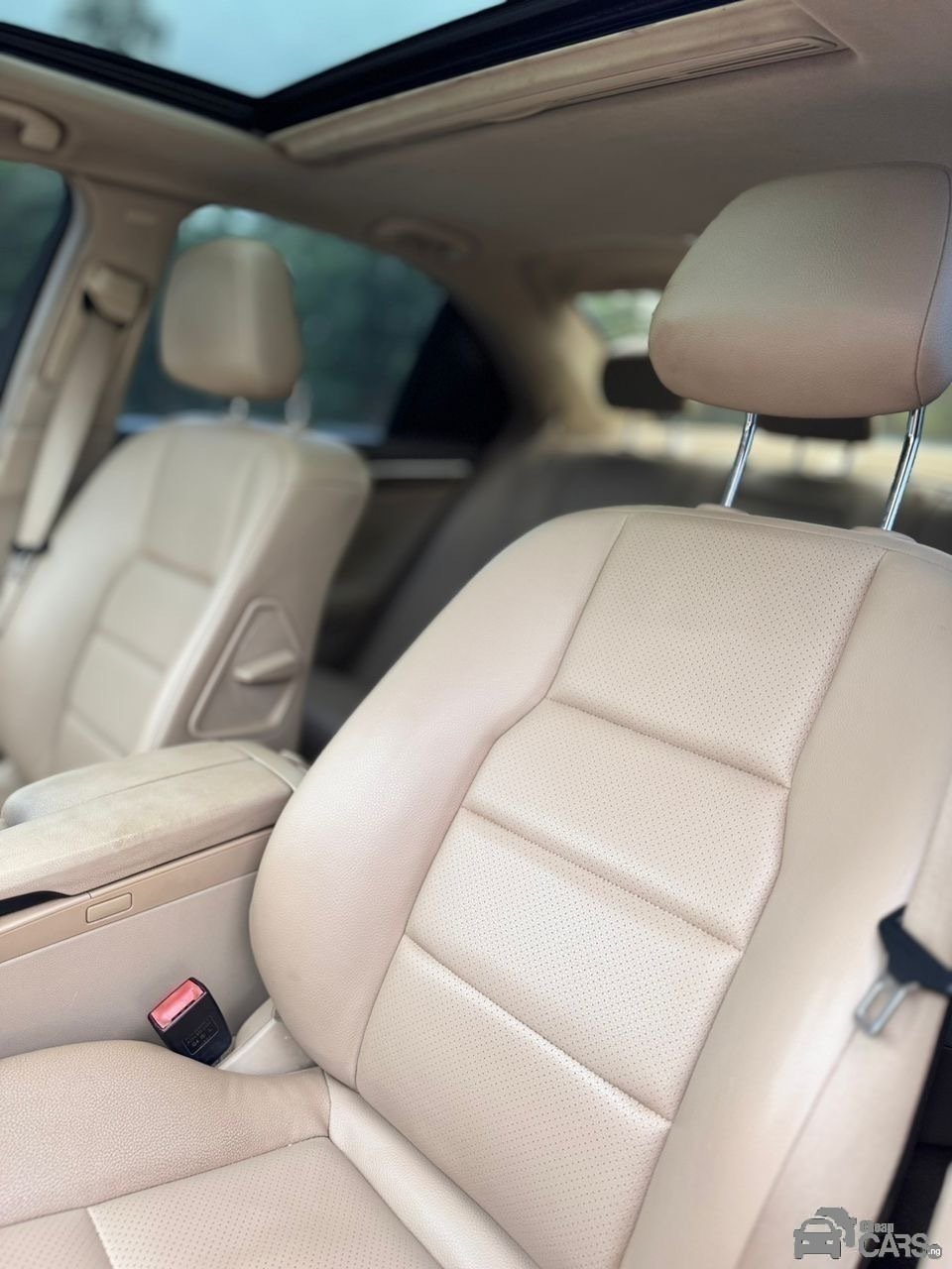 SUPER CLEAN 2014 MERCEDES BENZ C300 FOR SALE  Image