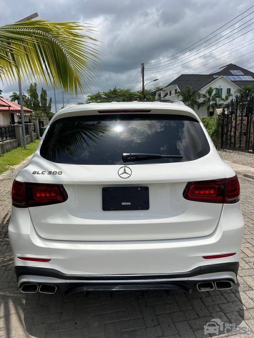 Foreign used 2017 Mercedes Benz GLC 300. Image