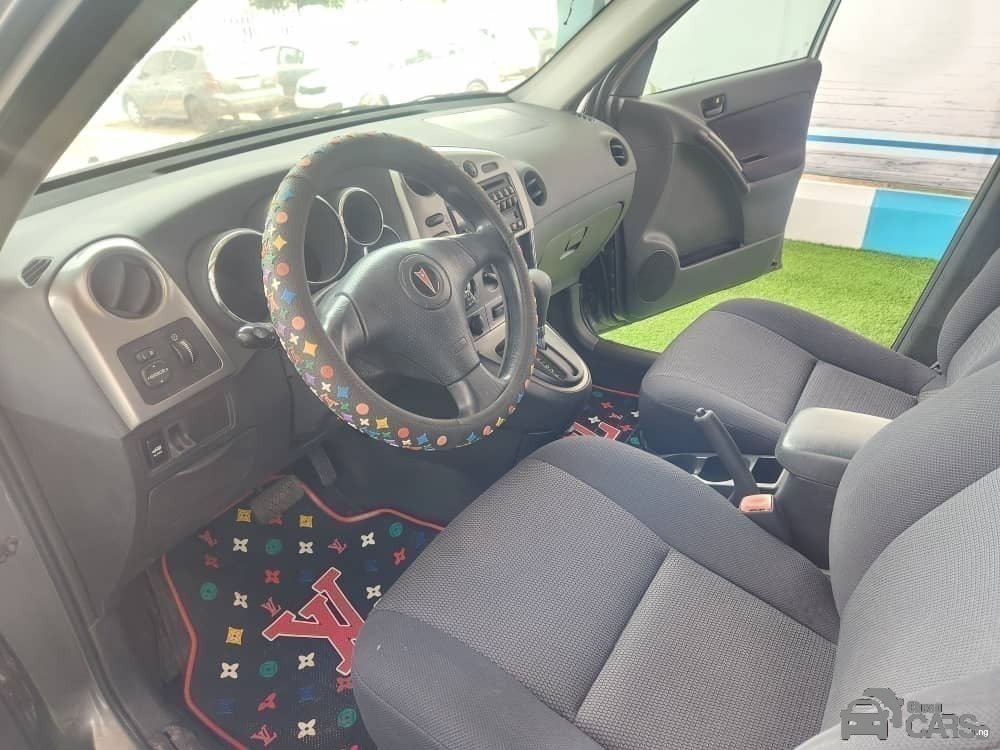 TOKUNBO 2006 model Pontiac vibe  Image