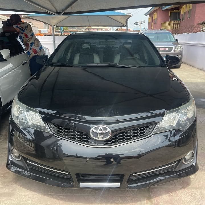 2013 Toyota Camry Sport - Foreign Used Image