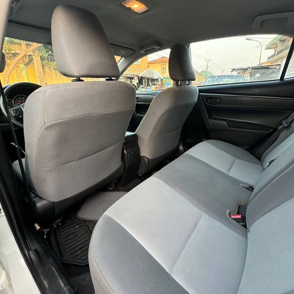 Foreign Used 2015 Toyota Corolla Image