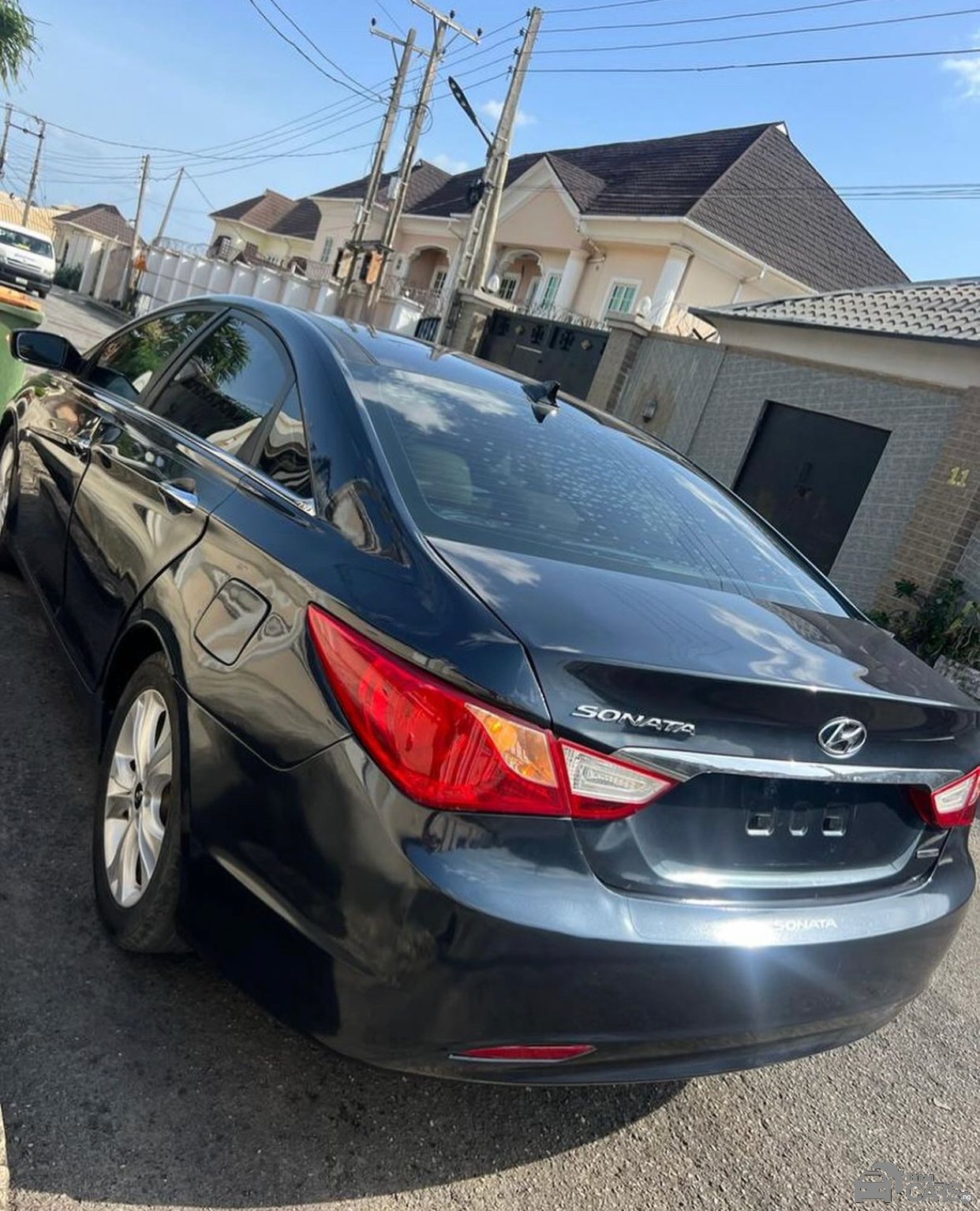 2013 HYUNDAI SONATA LIMITED Image