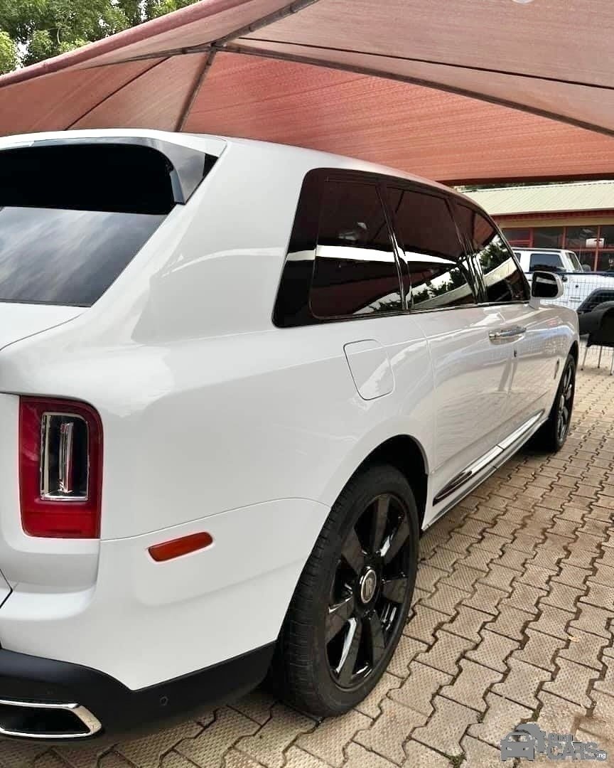BRAND NEW 2022 ROLLS ROYCE CULLINAN FOR SALE  Image
