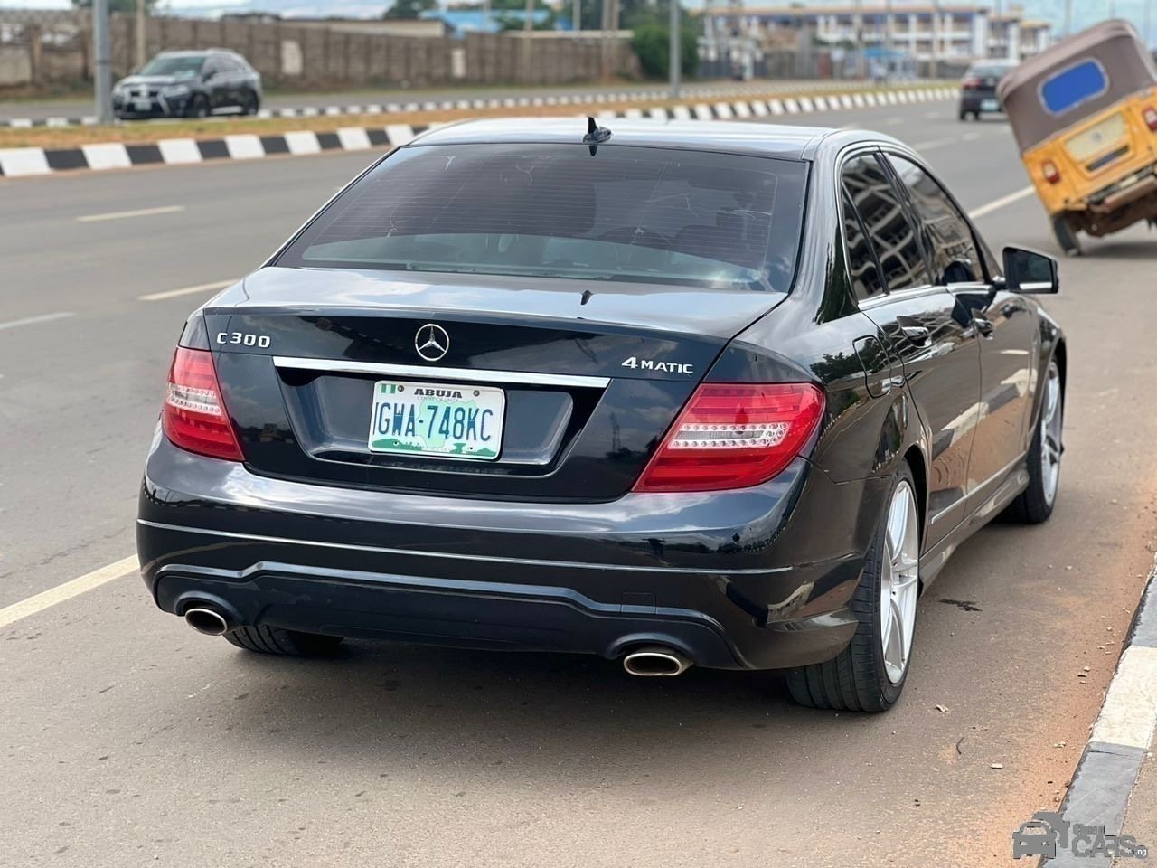 Mercedes Benz C300  Image