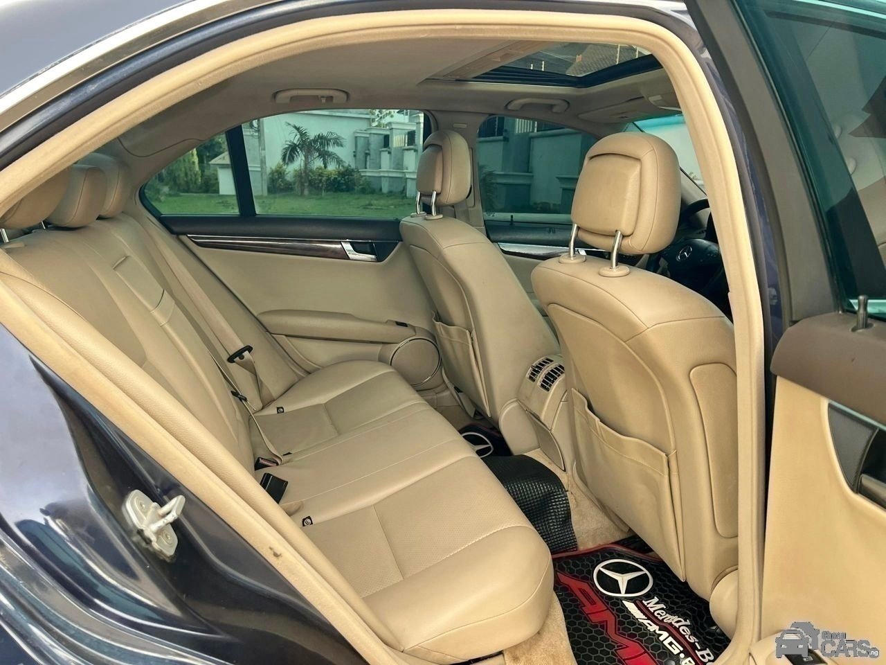 SUPER CLEAN 2010 MERCEDES BENZ C300 FOR SALE Image