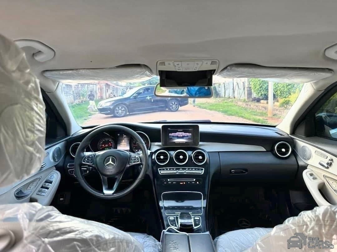 2016 Mercedes-Benz MERCEDES BENZ