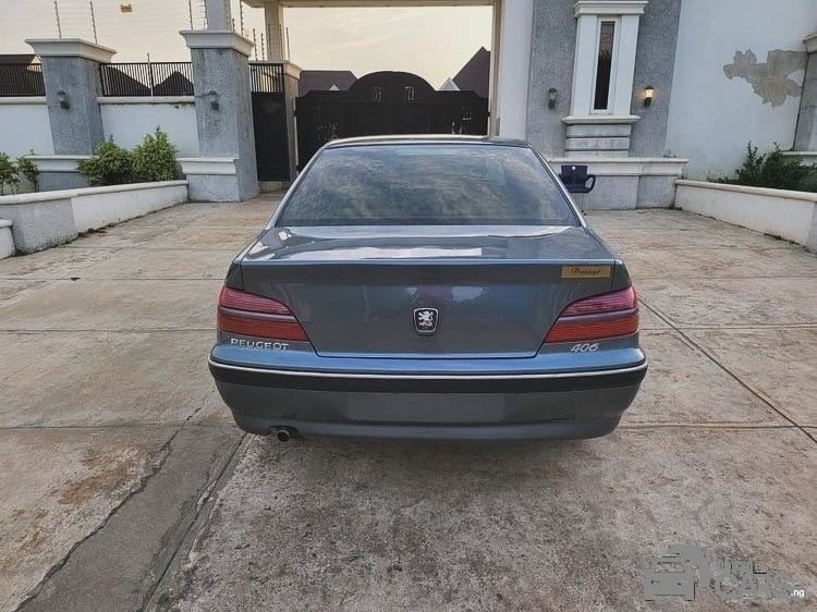 Peugeot AUTOMATIC 406 — Front seats