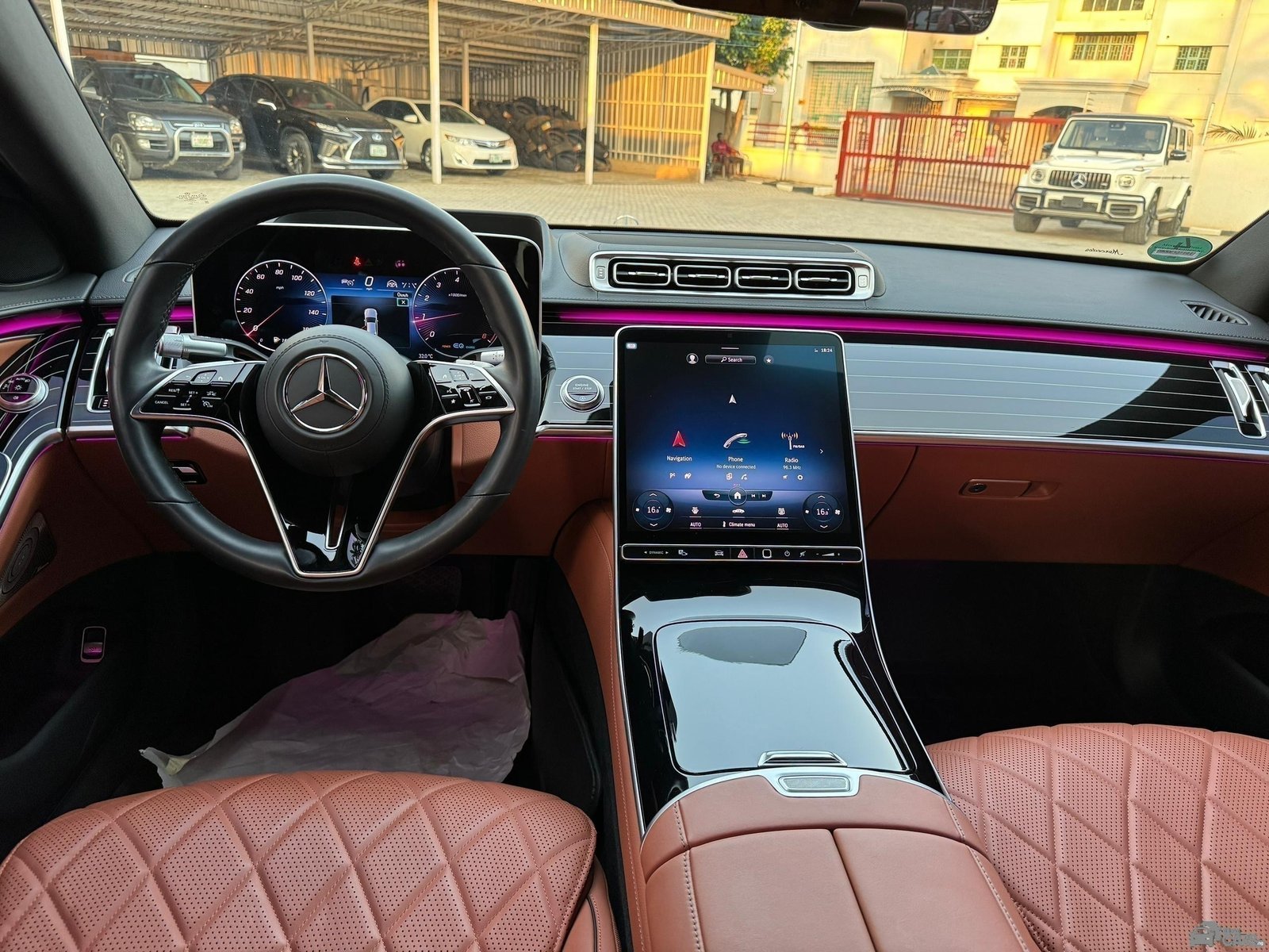 2021 Mercedes-Benz MERCEDES BENZ — Side profile