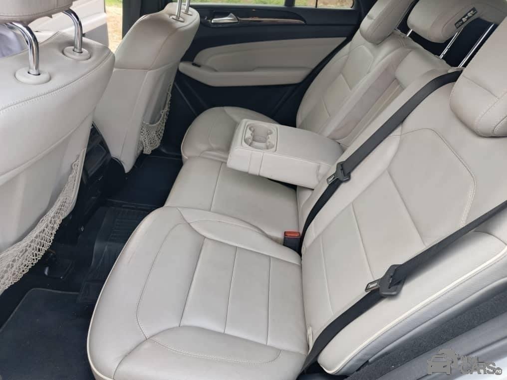 2012 Mercedes-Benz MERCEDES BENZ — Rear 3/4