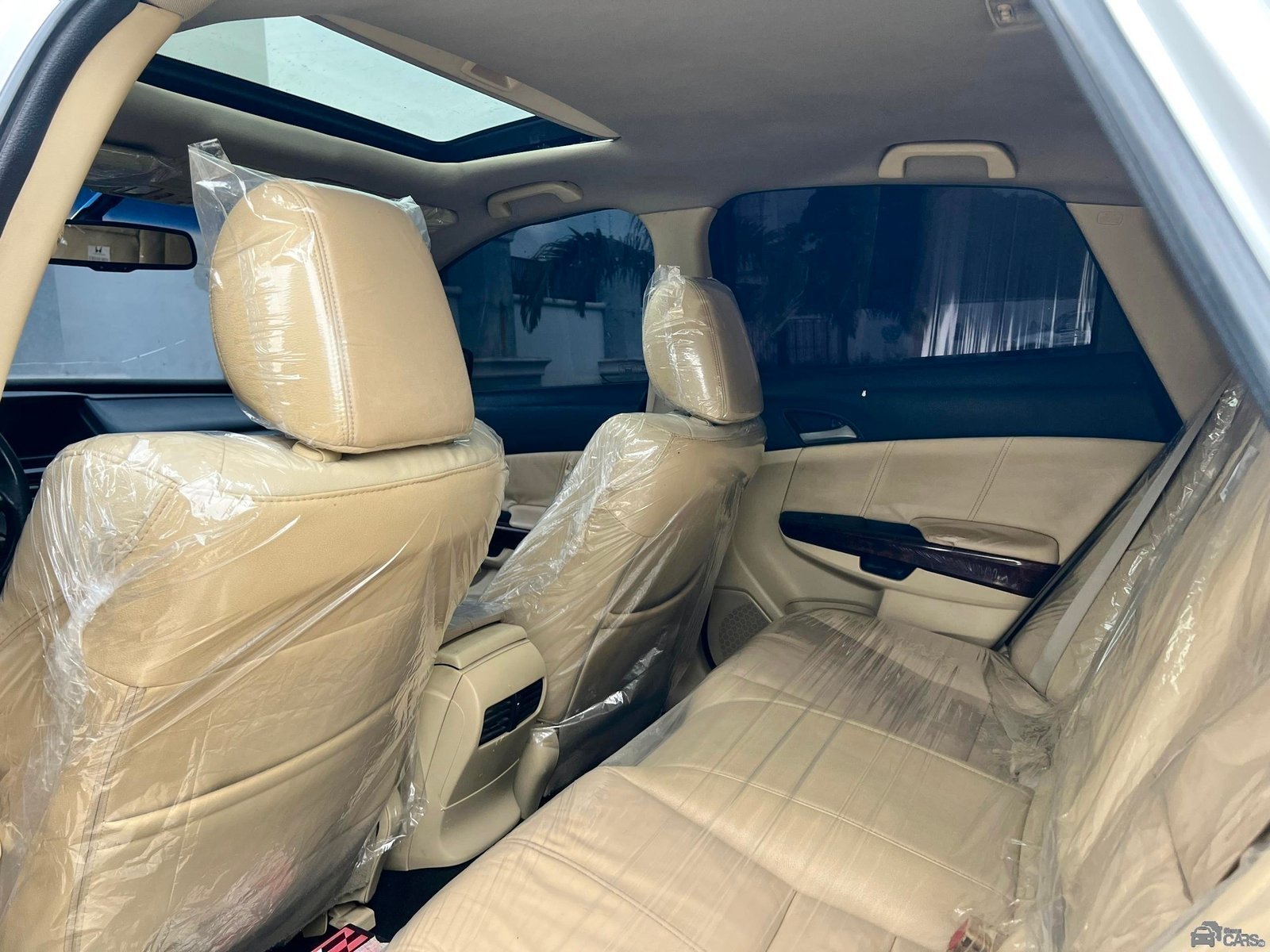 2011 Honda ACCORD CROSSTOUR — Dashboard
