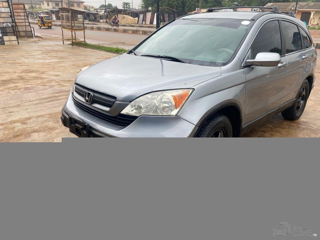 2008 Honda CRV model — Side profile