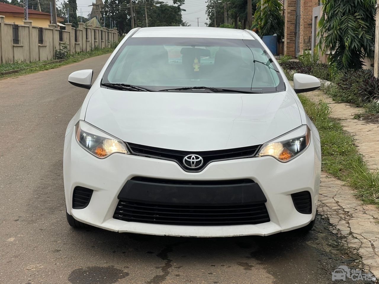 2014 Toyota COROLLA LE