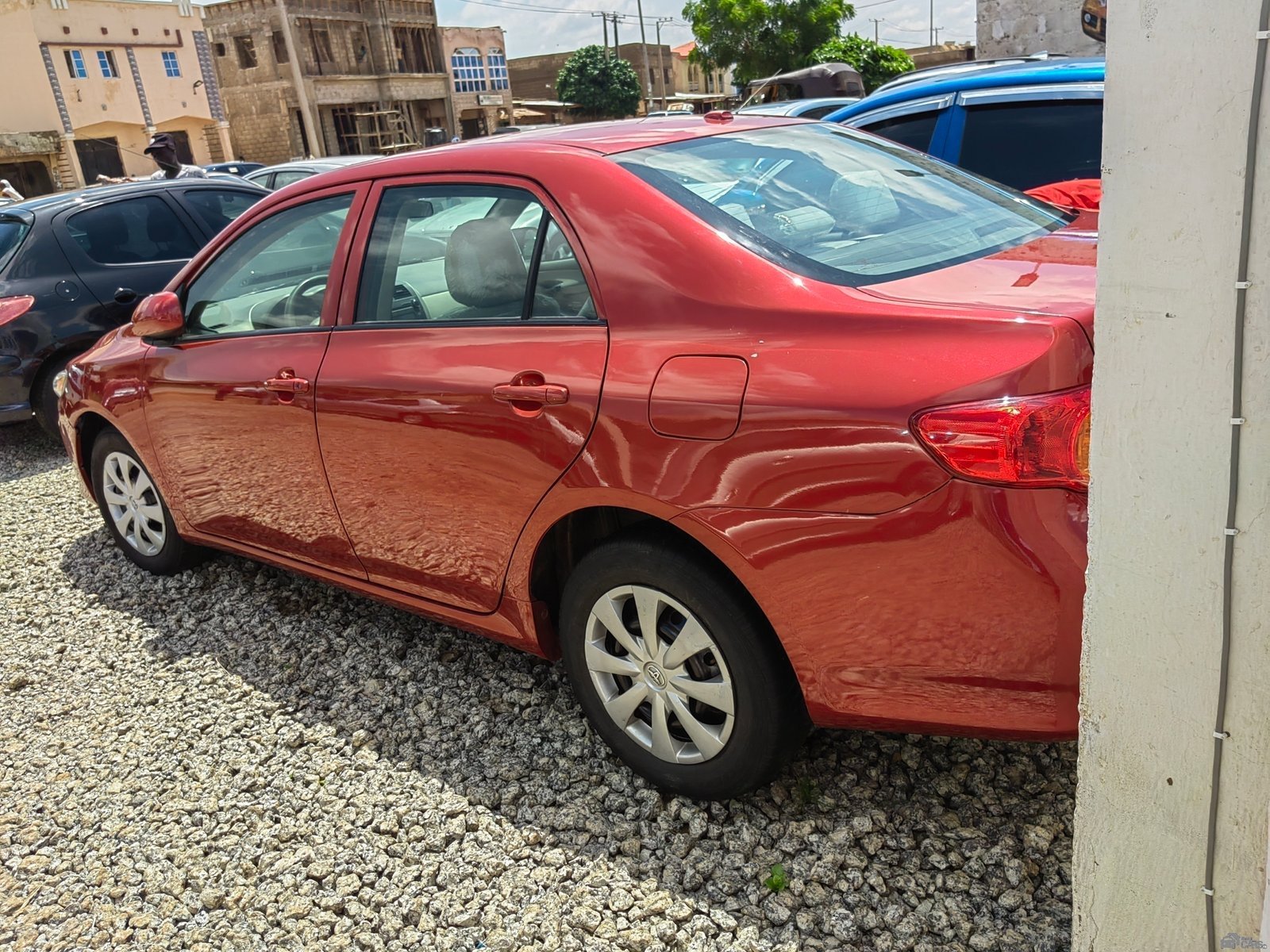 Toyota Corolla — Side profile