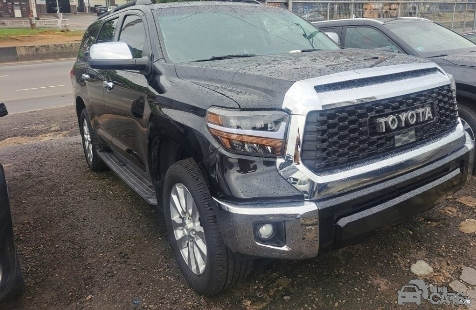2015 Toyota Sequoia Model