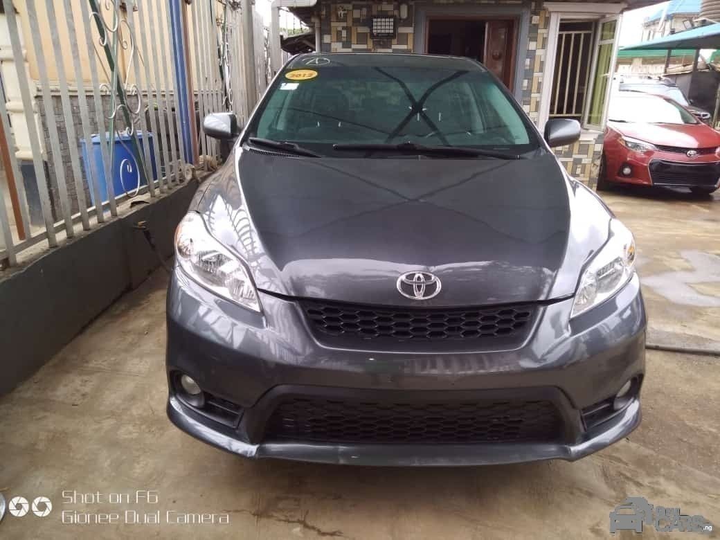 2012 Toyota MATRIX