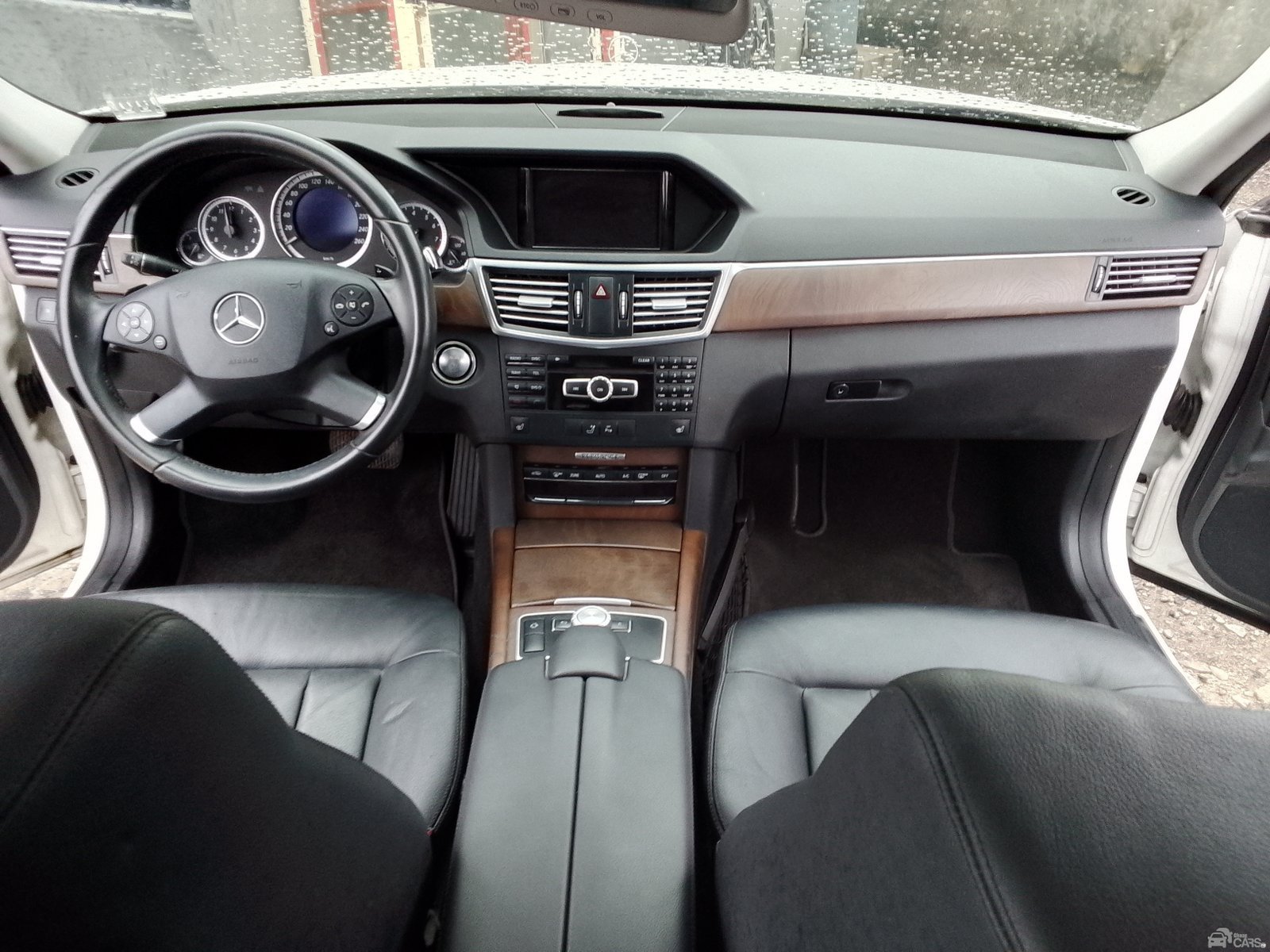 2014 Mercedes-Benz E350 Model — Side profile
