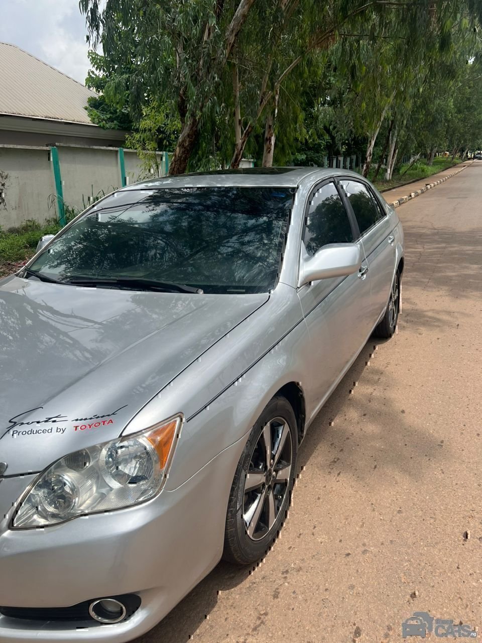 2010 Toyota AVALONSHIP LIMITED