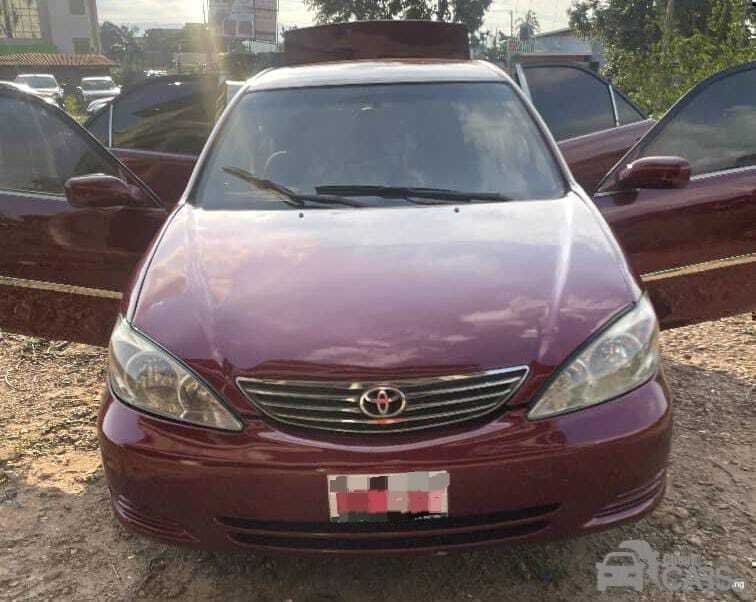 2004 Toyota CAMRY LIMITED