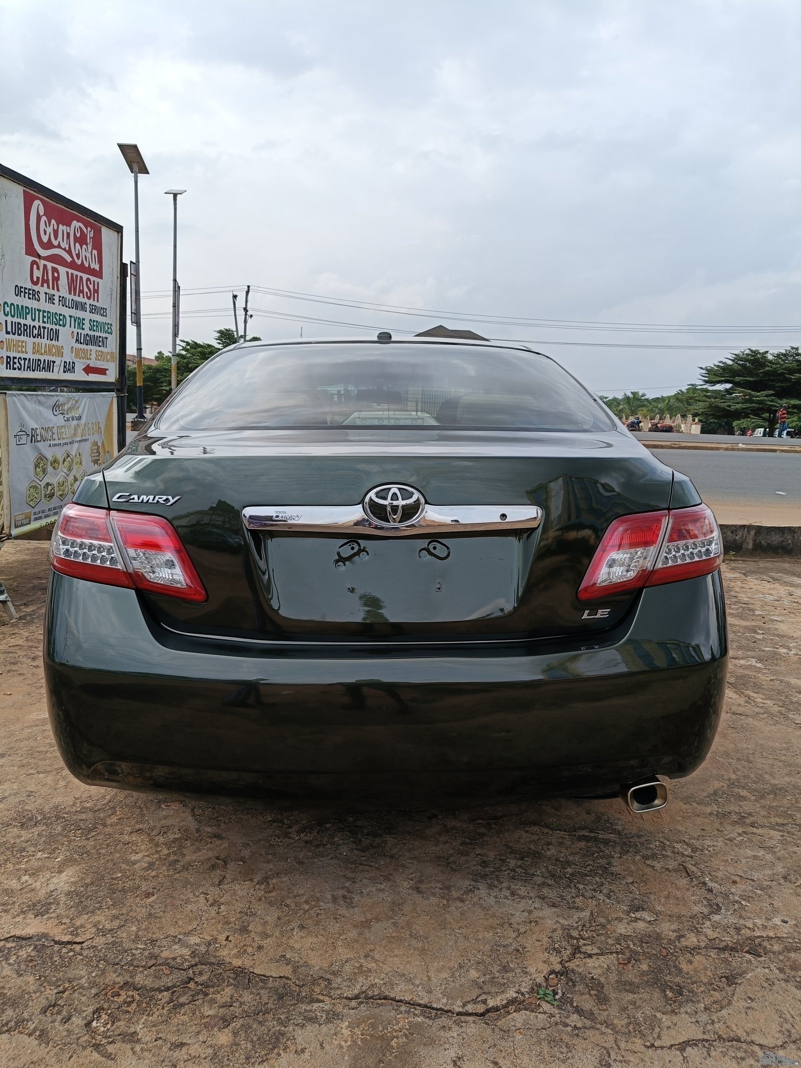 Toyota Camry car — Rear 3/4