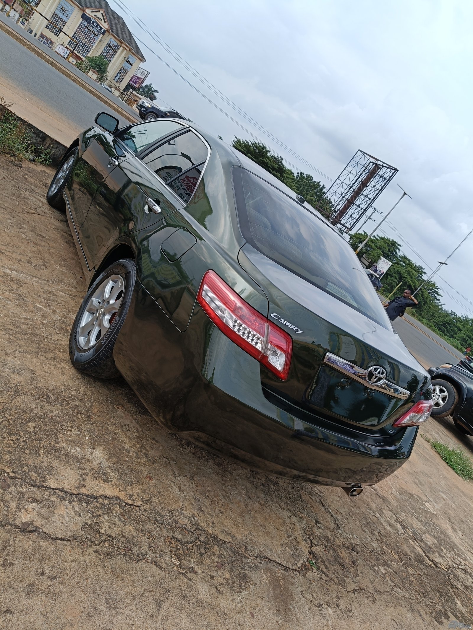 Toyota Camry car — Front seats