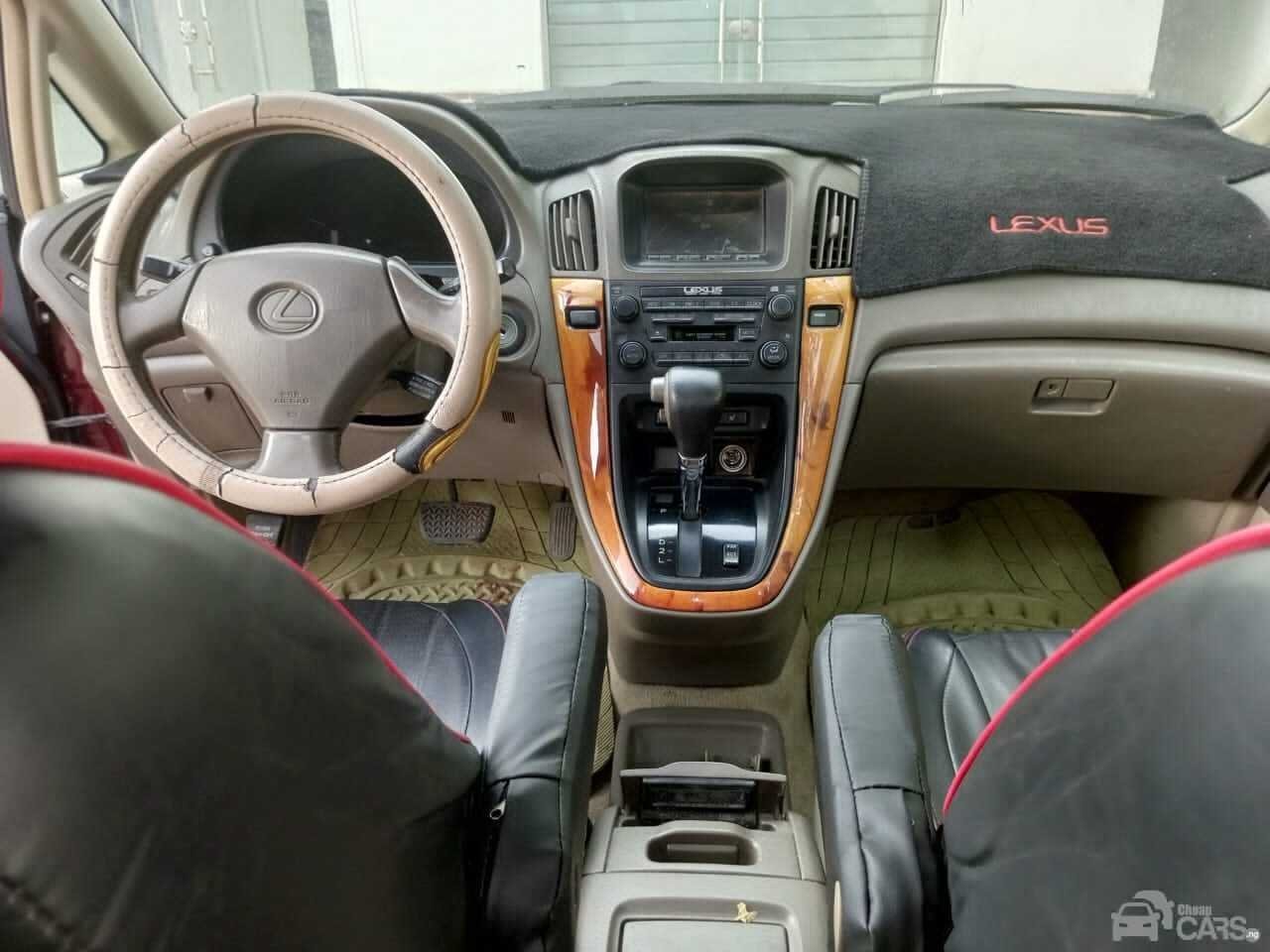 Lexus I on — Dashboard