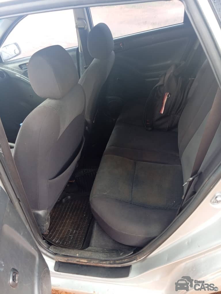 Toyota matrix — Dashboard