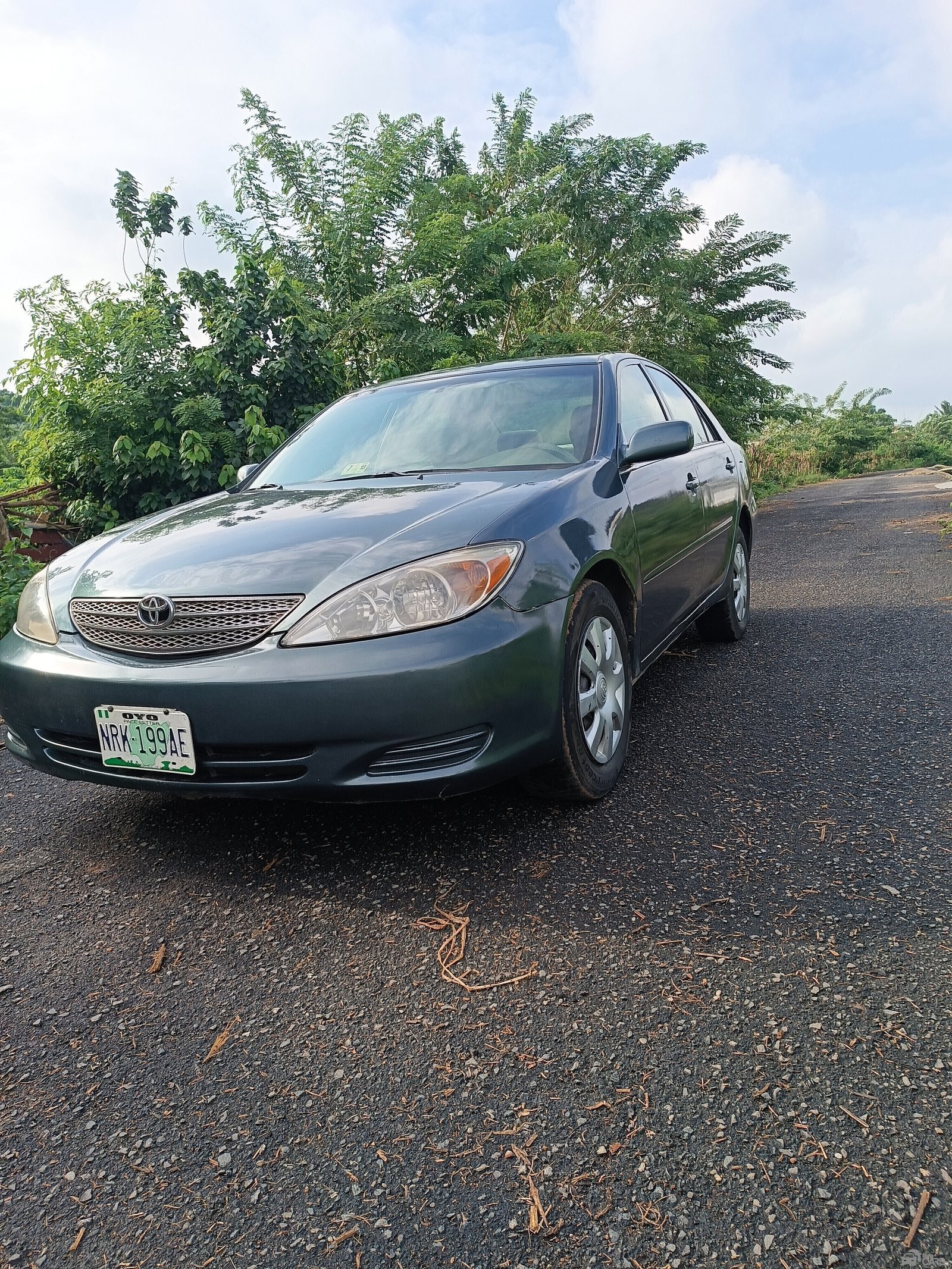 2003 Toyota Camry — Side profile