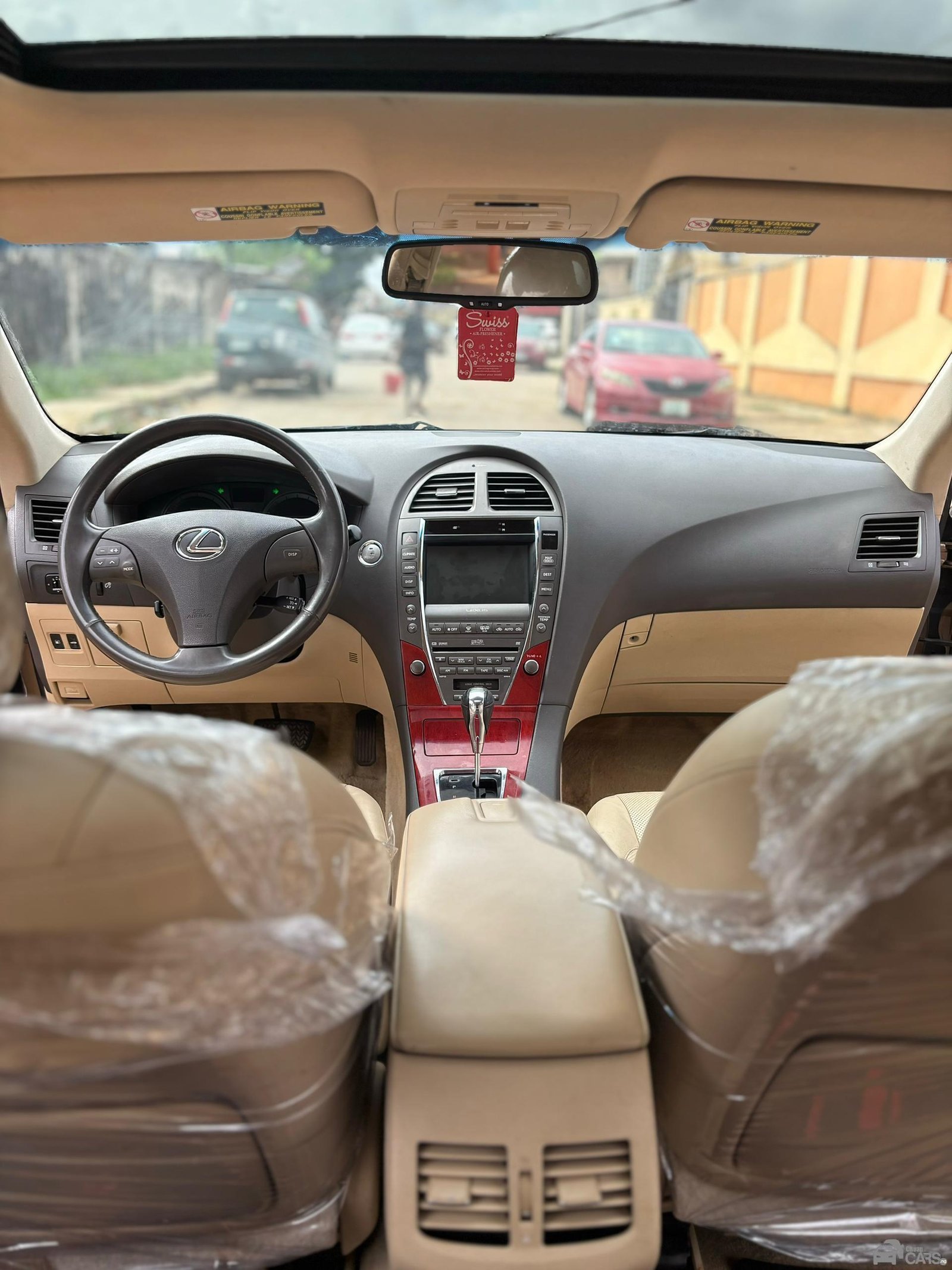 2008 Lexus 1 month — Rear seats