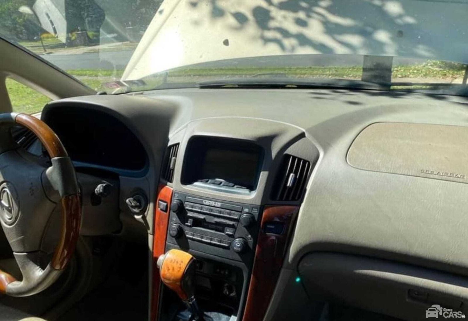 Lexus RX300 forsale — Front seats