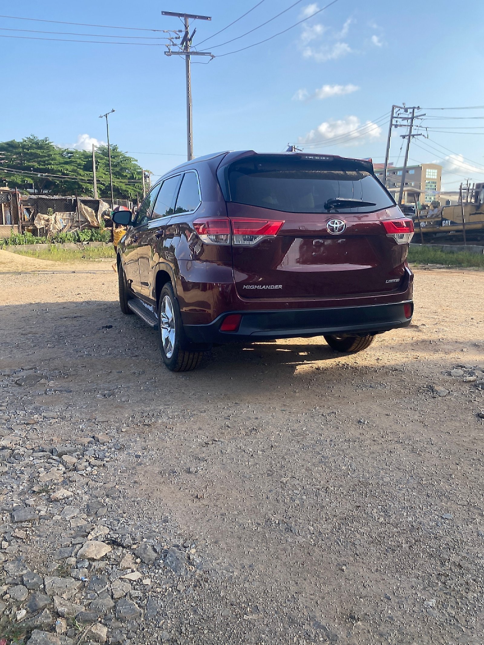 2016 Unknown Toyota Highlander — Side profile