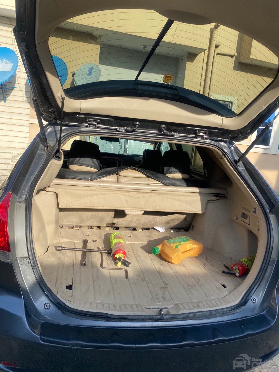 Toyota Venza — Front seats
