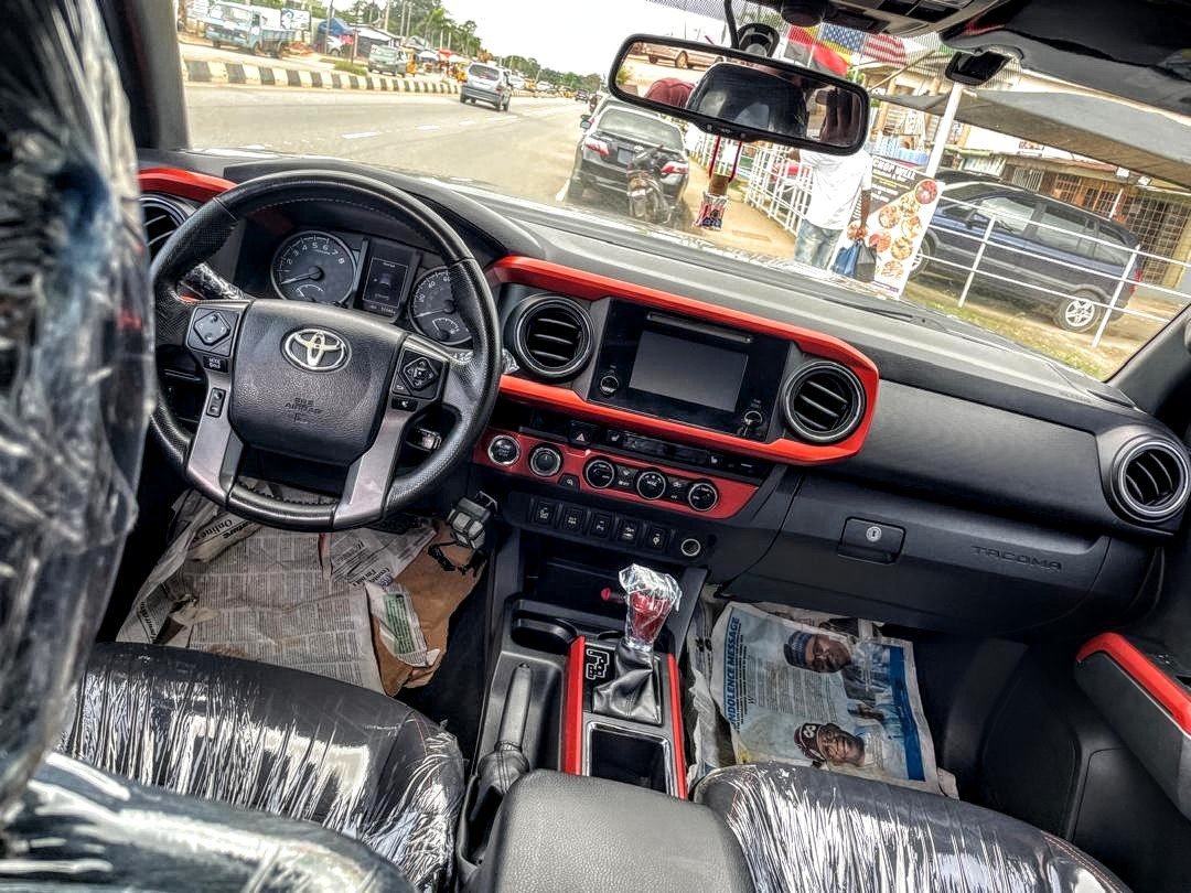2018 Toyota Tacoma TRD — Rear 3/4