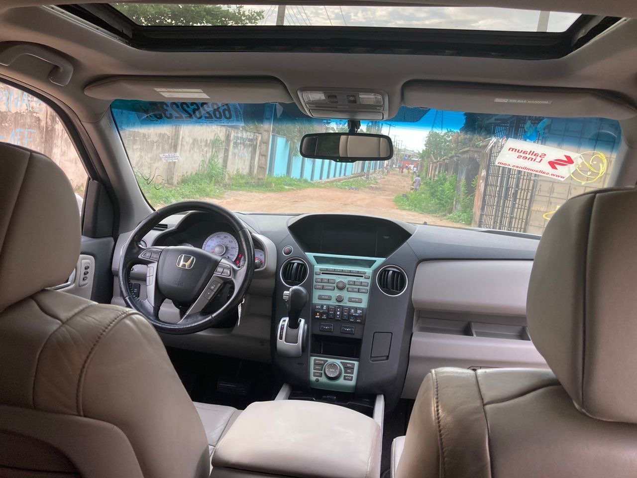 2010 Honda LATEST PILOT — Dashboard