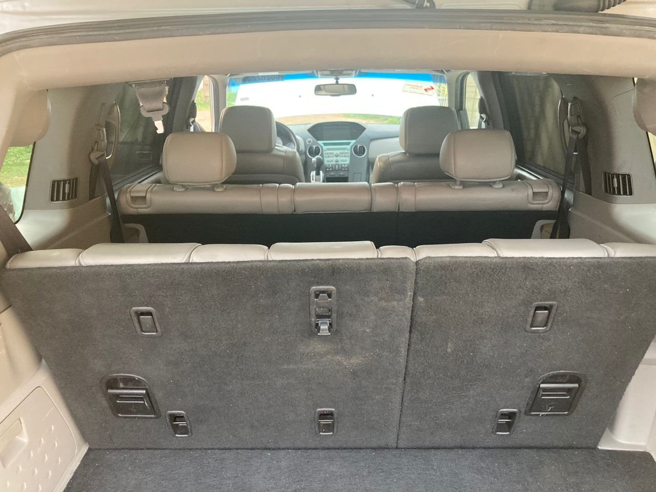 2010 Honda LATEST PILOT — Rear seats