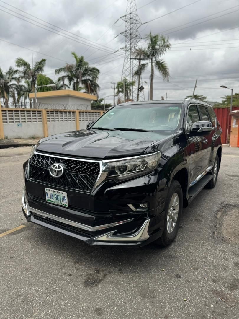 2015 Toyota Land Cruiser TXL