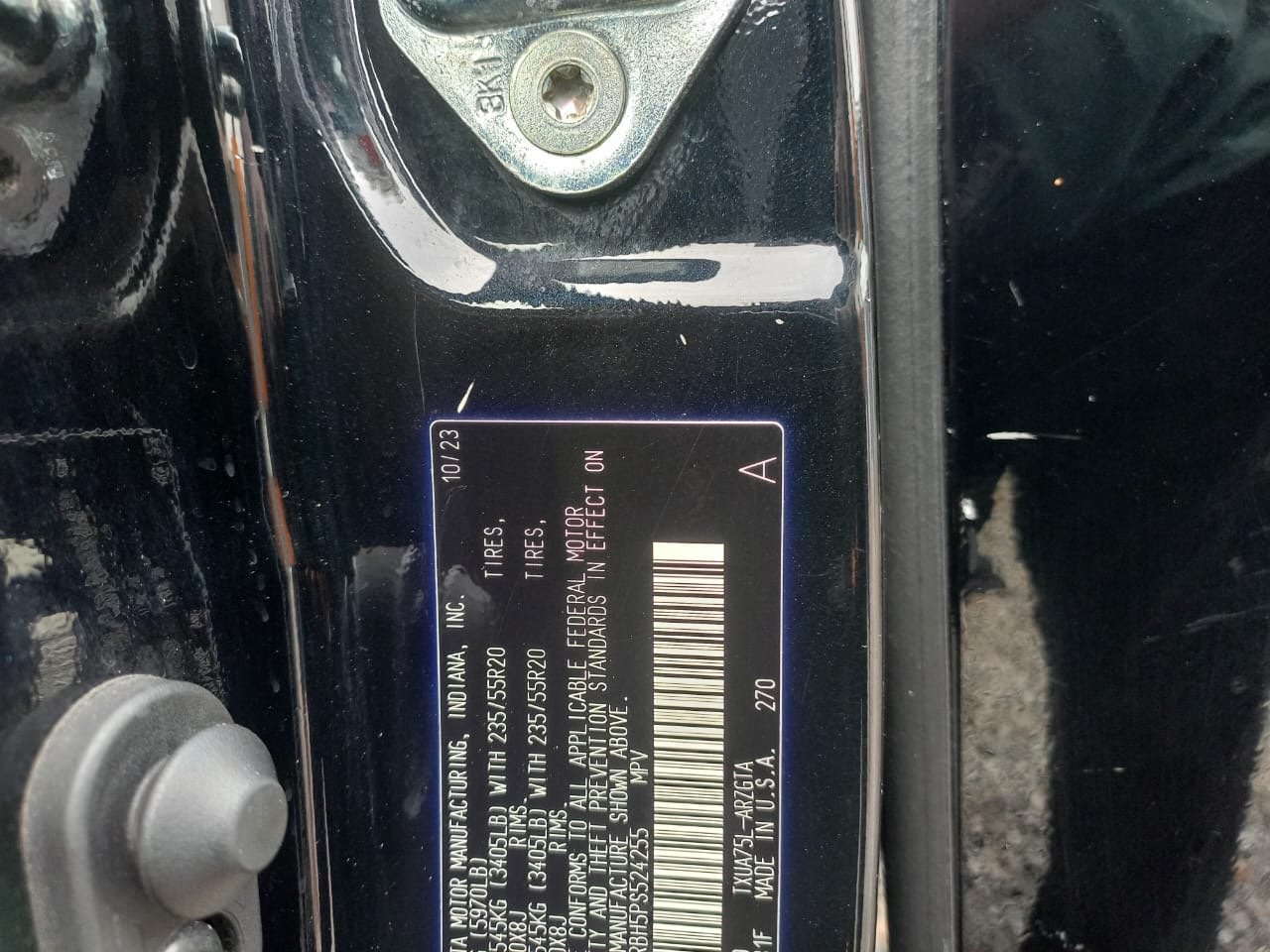 2024 Toyota Highlander Platinum — Rear seats