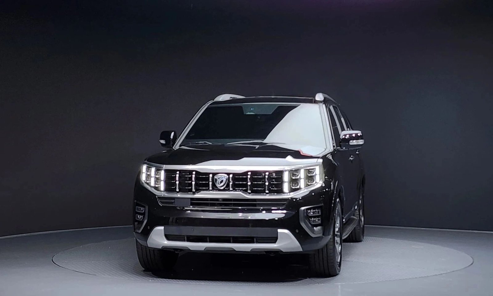 2020 Kia MOHAVE 3.0CRDi Platinum — Rear 3/4