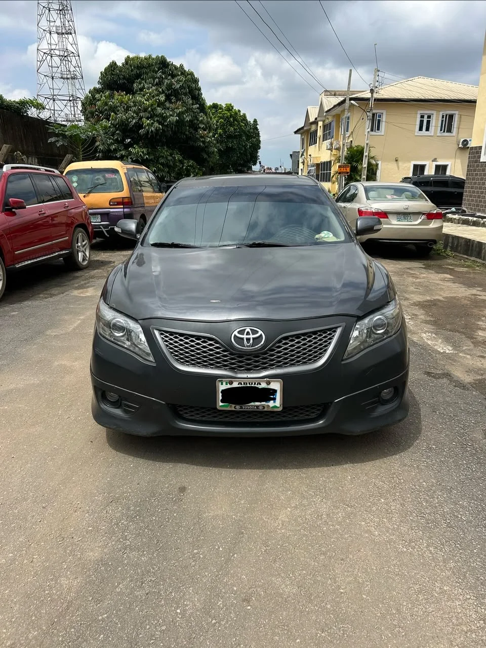 2010 Toyota Camry SE, Rear seats
